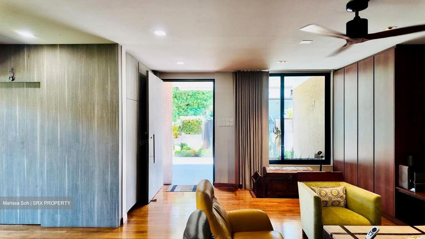 Lempeng Drive (D5), Terrace #500869391